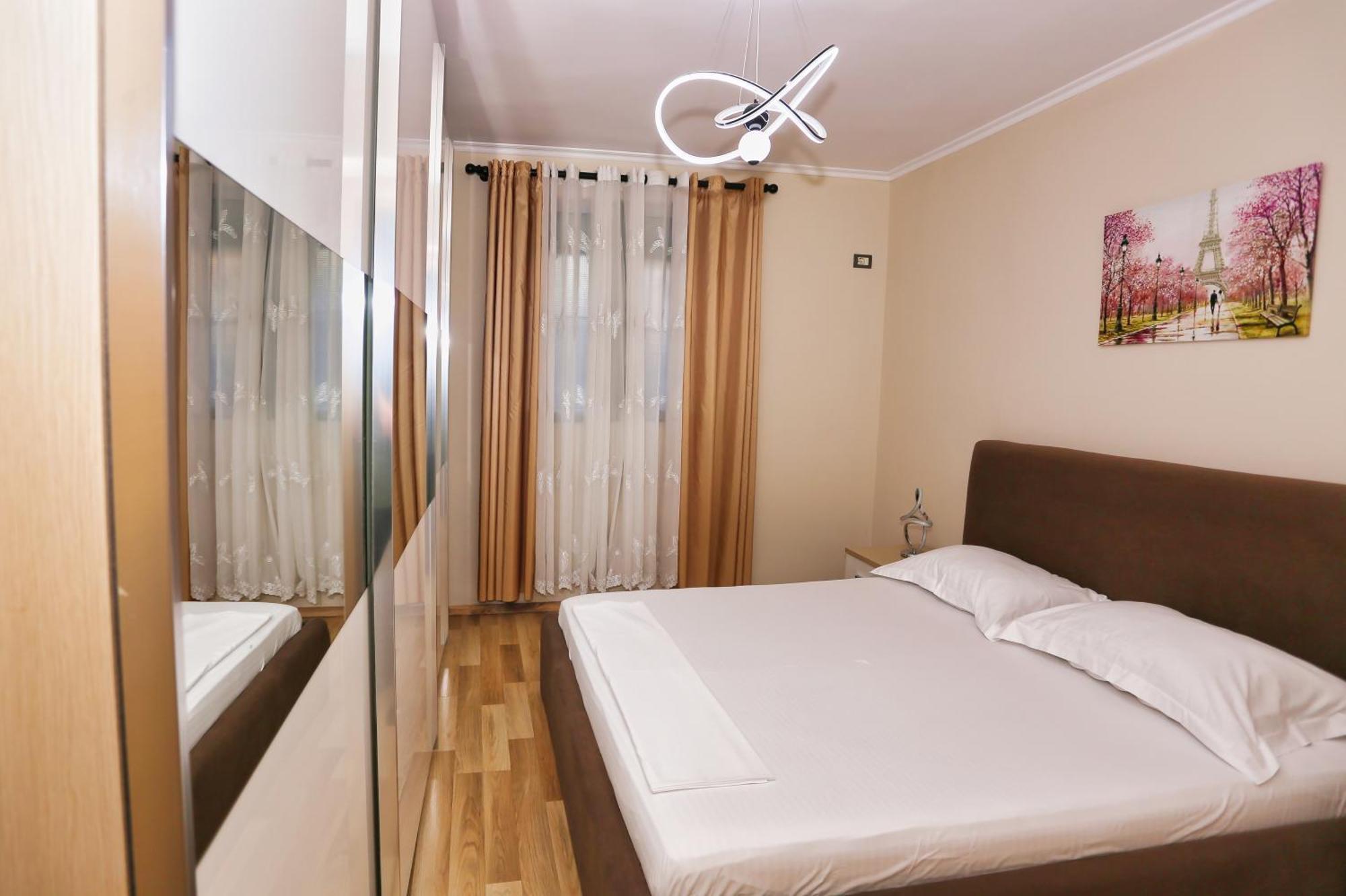 R&b Center Tirana